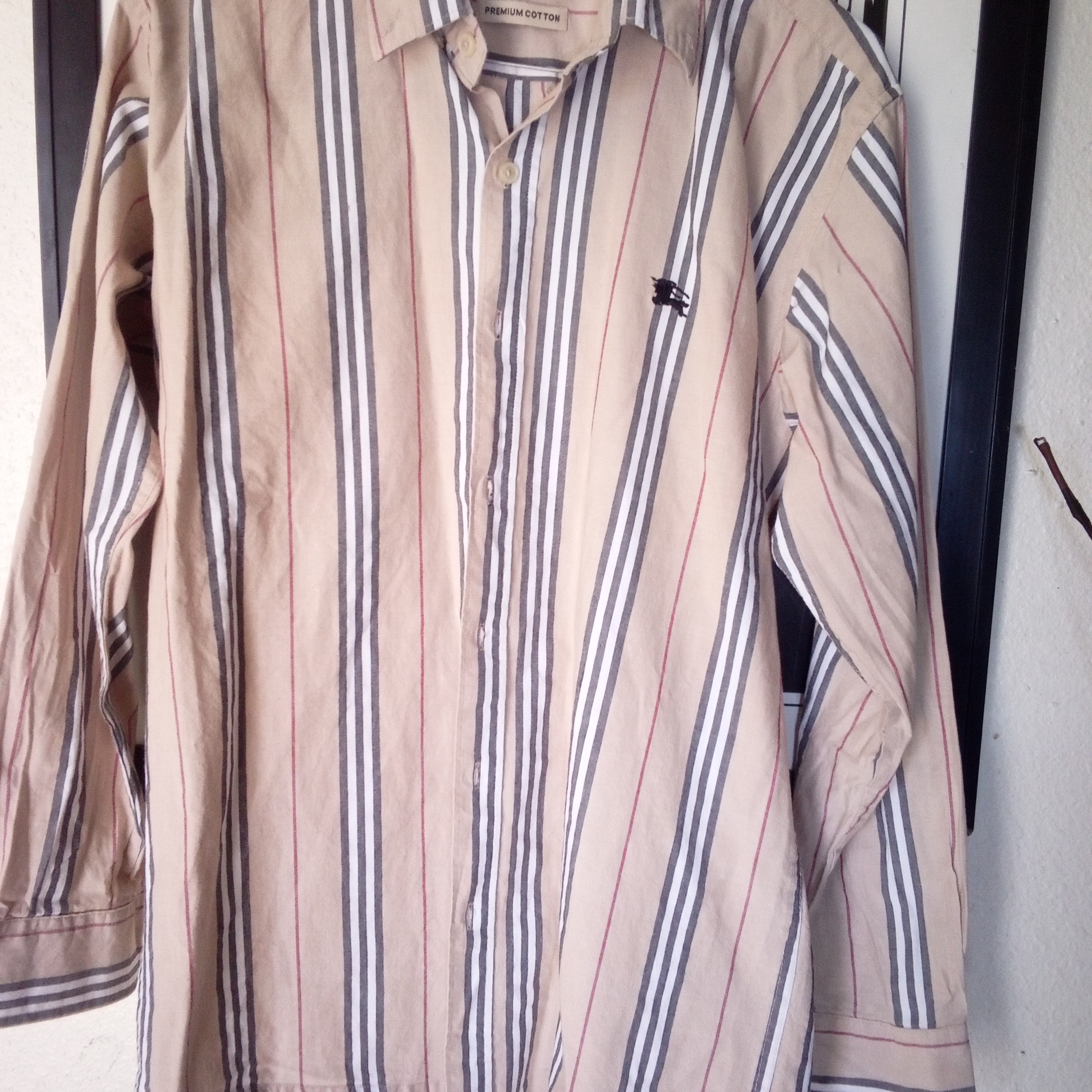 Burberry Beige Button-Down Shirt With Stripes. Boys Large